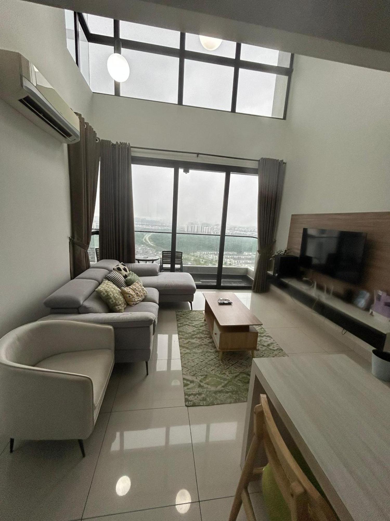 Eco Nest 3 Bedroom Duplex Apartment Nusajaya  Bagian luar foto